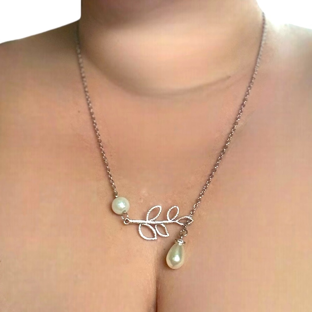 Leaf and faux pearl necklace, Stainless steel *New Year Sale*